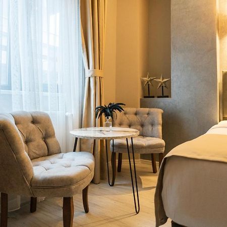Monezza Avcilar Hotell Istanbul Exteriör bild
